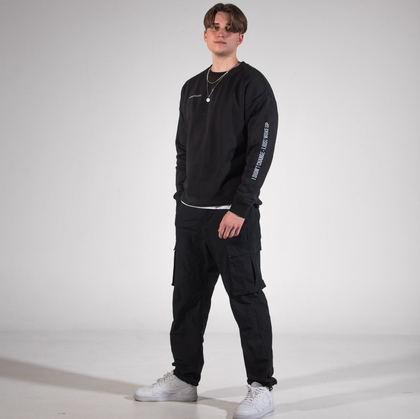LUNAR CREWNECK